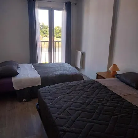 Апартаменты Location Proche Англе
