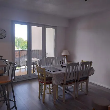 Location Proche Appartement *